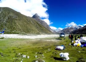 Everest Family Trekking